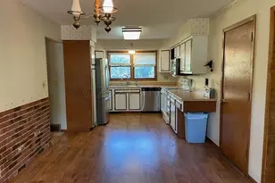 802 11th Ave N, Moorhead, MN 56560 - Photo 11
