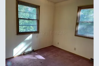 802 11th Avenue N, Moorhead, MN 56560 - Photo 25