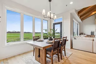 5820 31st St S, Fargo, ND 58104 - Photo 9