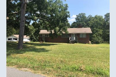 1015 Rockland Circle SW, Concord, NC 28027 - Photo 1