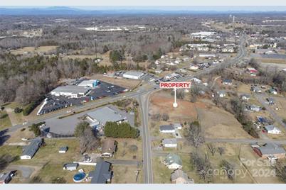 307 Salem Road, Morganton, NC 28655 - Photo 1