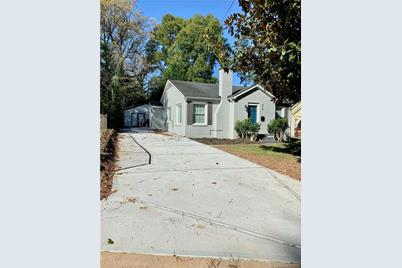 716 Ambassador Street, Charlotte, NC 28208 - Photo 1