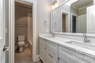 409 Audrey Pl, Charlotte, NC 28226 - Photo 27