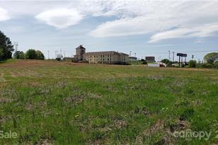 777 Windslow Ave, Gaffney, SC 29341 - Photo 17