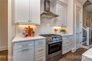 301 Audrey Pl, Charlotte, NC 28226 - Photo 9