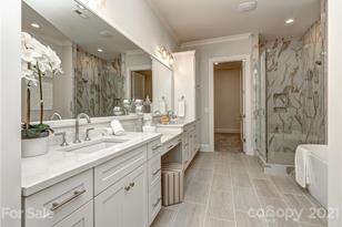 301 Audrey Pl, Charlotte, NC 28226 - Photo 17