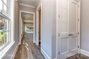 317 Audrey Pl, Charlotte, NC 28226 - Photo 5