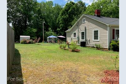 507 North Drive, Cherryville, NC 28021 - Photo 5