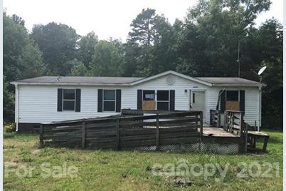 250 Twin Creeks Drive - Photo 1