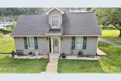 704 N Caldwell Avenue - Photo 1