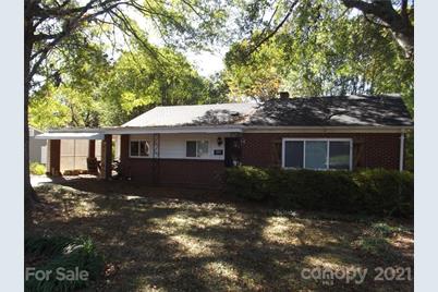 804 S Cline Avenue - Photo 1
