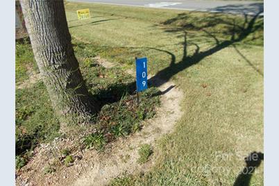 109 Brief Road W, Fairview, NC 28079 - Photo 3