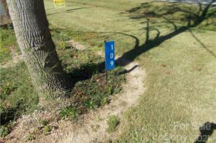109 Brief Rd W, Fairview, NC 28079 - Photo 3