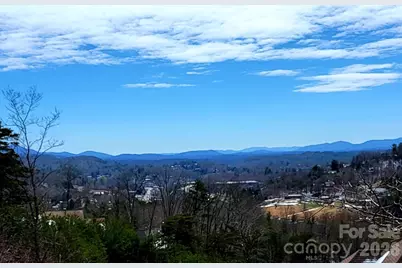 8 English Hills Drive, Asheville, NC 28804 - Photo 5