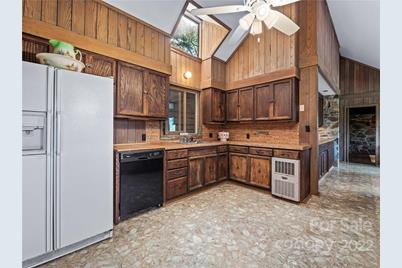 8, 50 and 200 Cc Farm Road, Burnsville, NC 28714 - Photo 9