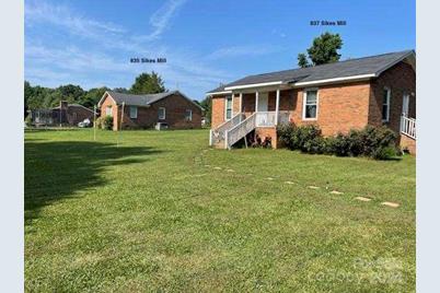 835 & 837 Sikes Mill Road, Monroe, NC 28110 - Photo 1