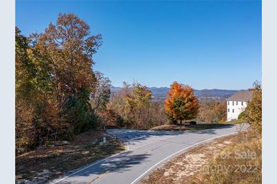 1736 Wood Owl Court #36R, Hendersonville, NC 28791 - Photo 3