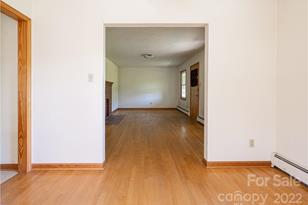 99999 Merrills Cove Rd, Asheville, NC 28803 - Photo 13