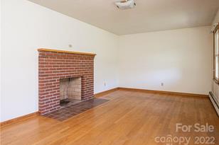 99999 Merrills Cove Rd, Asheville, NC 28803 - Photo 11