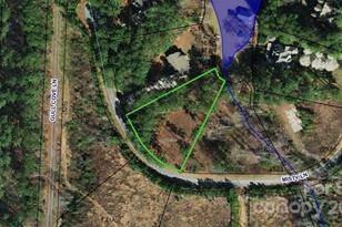 1320 Misty Ln, Hickory, NC 28601 - Photo 1