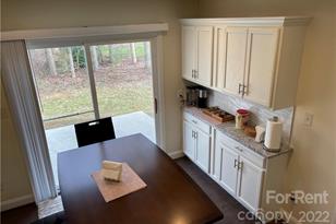 7315 Heronwood Ln, Charlotte, NC 28227 - Photo 9