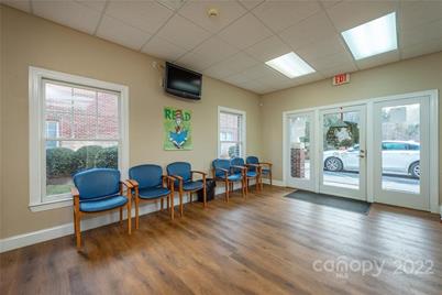 110 A Chadwick Square Court, Hendersonville, NC 28739 - Photo 3