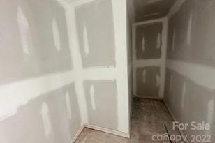 12027 Gambrell Dr, Charlotte, NC 28278 - Photo 15