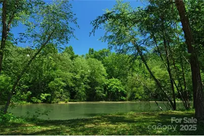 2482 Paddock Circle, Morganton, NC 28655 - Photo 5