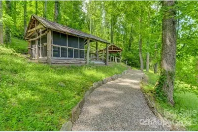 580 Freemont Drive #80, Leicester, NC 28748 - Photo 9