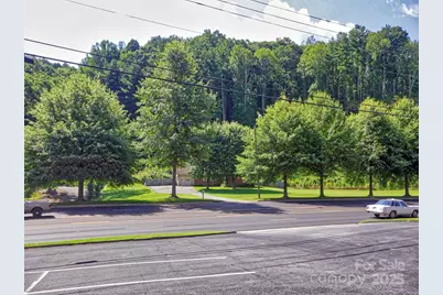 1460 Russ Avenue, Waynesville, NC 28786 - Photo 3