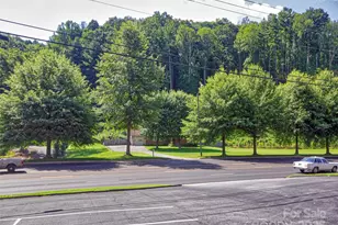 1460 Russ Ave, Waynesville, NC 28786 - Photo 3