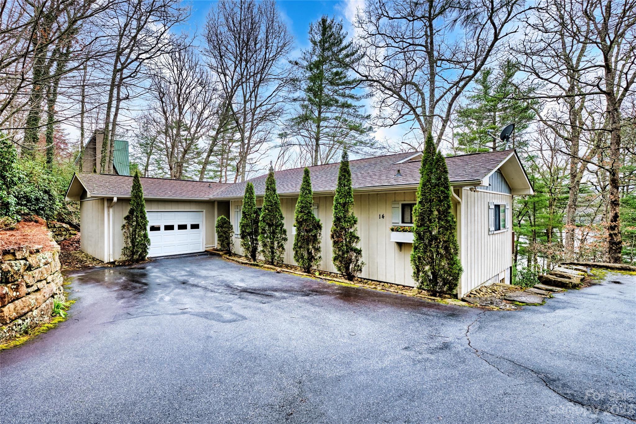 14 Waterfront Ln, Glenville, NC 28736 MLS 4018289 Coldwell Banker