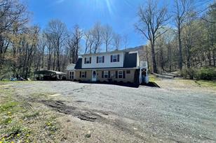 195 Trinity Ln, Jefferson, NC 28640 - Photo 3