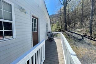 195 Trinity Ln, Jefferson, NC 28640 - Photo 5