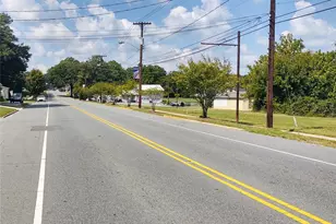 207 Virginia Ave, Bessemer City, NC 28016 - Photo 5