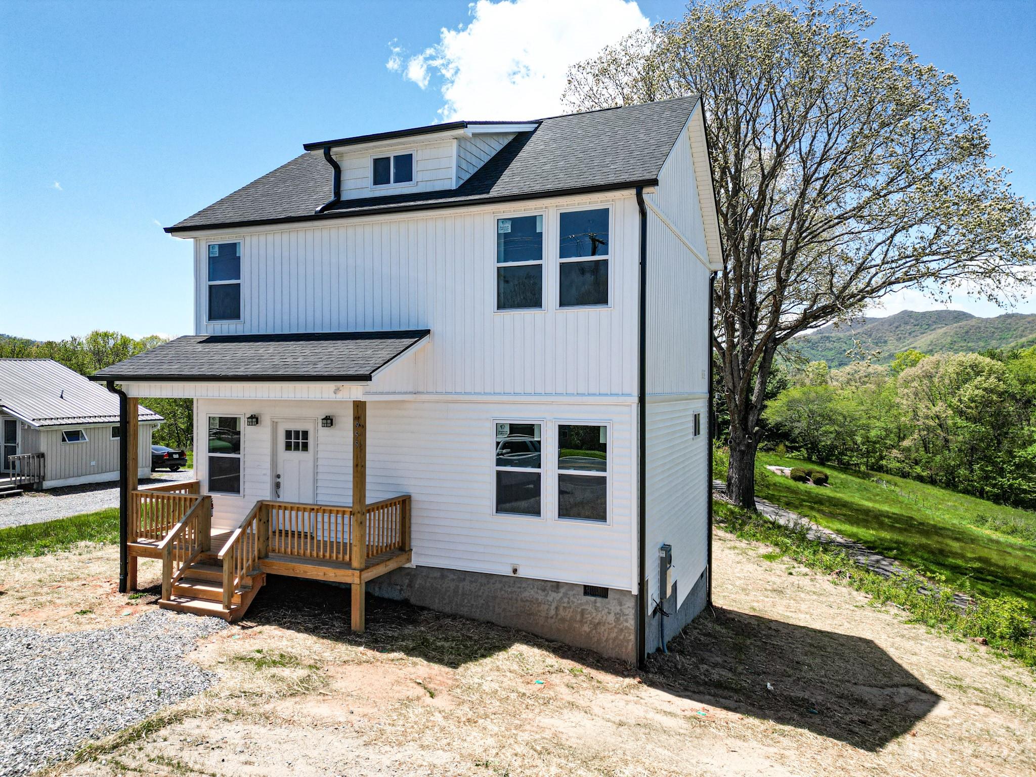 955 N Canton Rd, Canton, NC 28716 MLS 4025072 Coldwell Banker