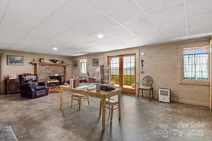 2464 Bridle Ridge Way, Lenoir, NC 28645 - Photo 23