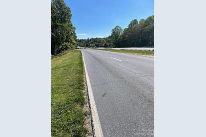 123 Francis Road, Hendersonville, NC 28792 - Photo 5