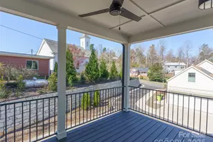 55 Skyvue Ct, Saluda, NC 28773 - Photo 23