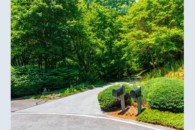 216 Bent Pine Trace #174, Hendersonville, NC 28739 - Photo 5