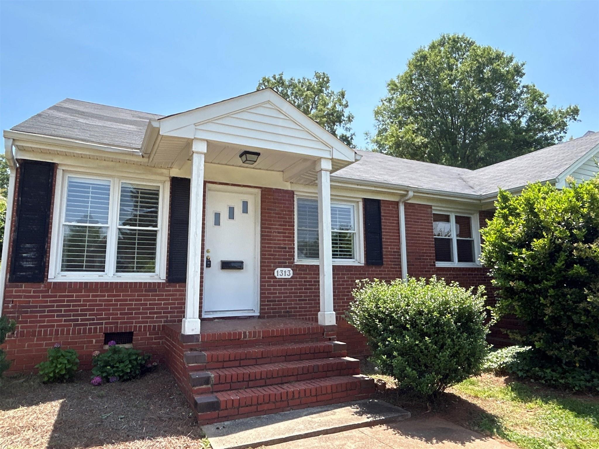 1313-s-kings-dr-charlotte-nc-28207-mls-4033752-coldwell-banker