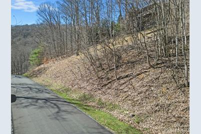 16 Chestnut Village Lane #16, Mars Hill, NC 28754 - Photo 9