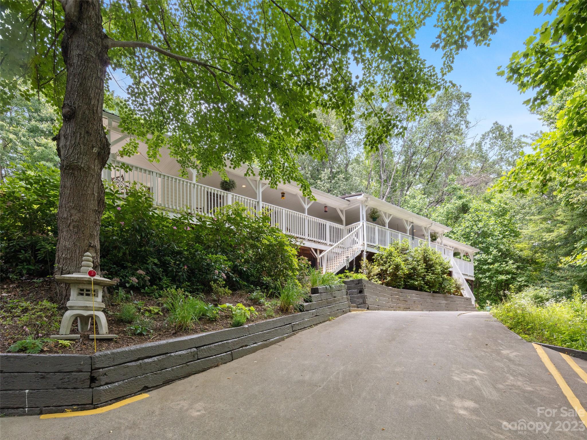 355 Dayton Dr, Waynesville, NC 28786 MLS 4036238 Coldwell Banker