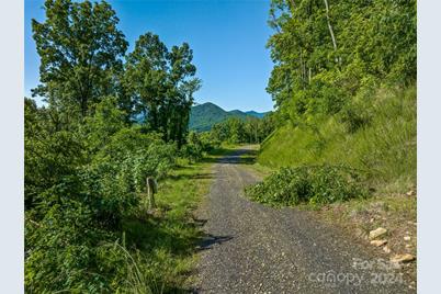 9999-28 Lovebird Lane #28, Canton, NC 28716 - Photo 15