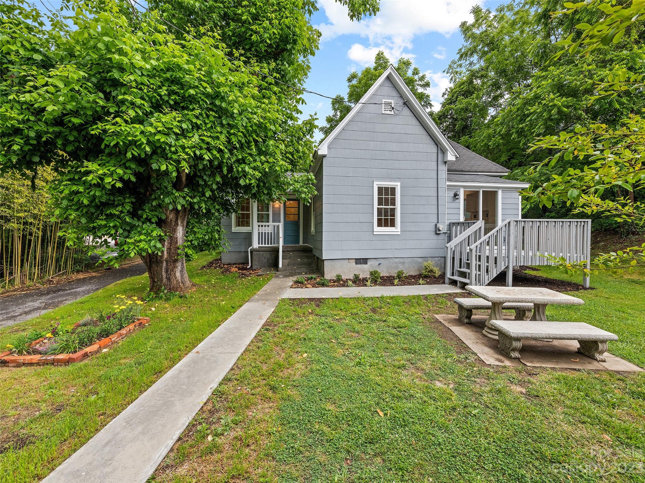 37 Frank St, Canton, NC 28716 MLS 4039151 Coldwell Banker