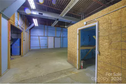 350 Henredon Road, Spruce Pine, NC 28777 - Photo 19