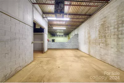 350 Henredon Road, Spruce Pine, NC 28777 - Photo 17