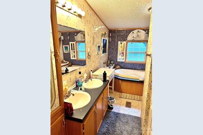 205 Bethlehem School Road, Bethlehem, NC 28601 - Photo 17