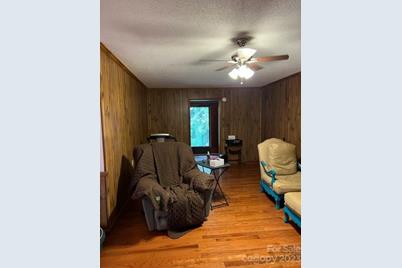 2752 Old Highway 221 None S, Marion, NC 28752 - Photo 5