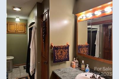 2752 Old Highway 221 None S, Marion, NC 28752 - Photo 11